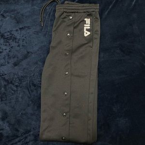 Fila sweats size S